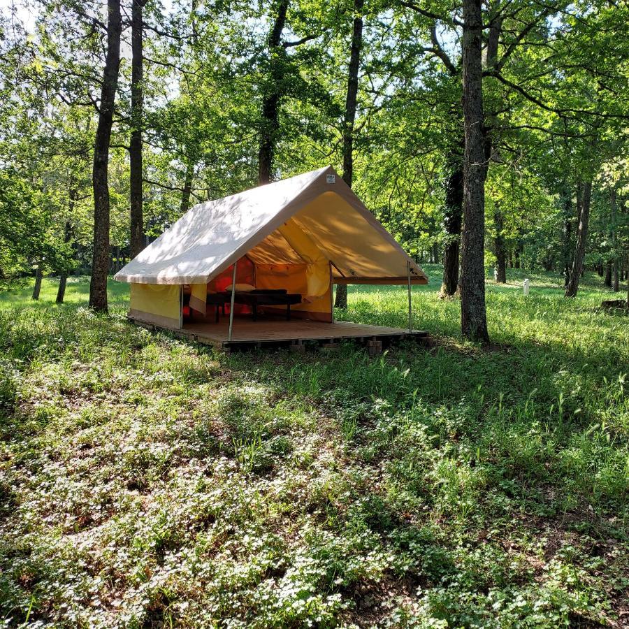 Camping Onlycamp Le Port Saint-Benoit-sur-Loire ภายนอก รูปภาพ